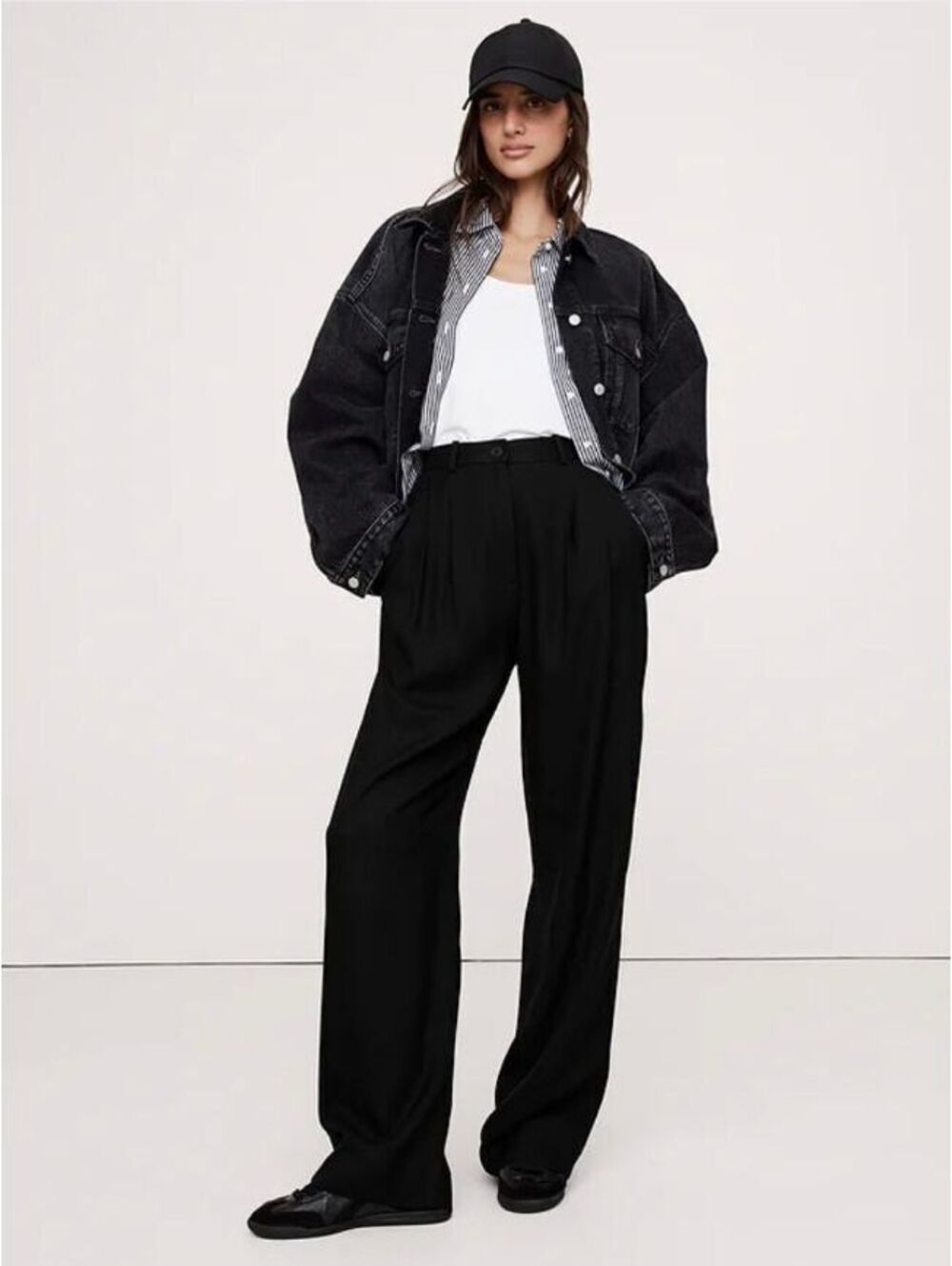 Banana Republic The Soho Wide-Leg Pant in Drapey Twill black 8